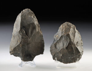 Lot 231, Auction 3/19/2026: Large Native American Illinois Hopewell Stone Blades