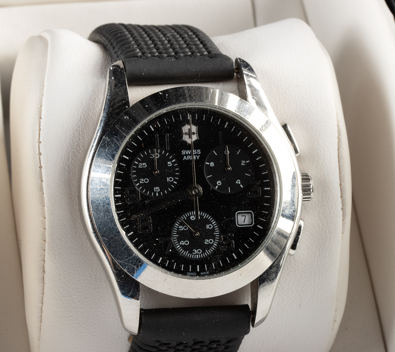 Lot 322a, Auction 3/19/2026: Four Assorted Men's Dress Wristwatches - Image 4