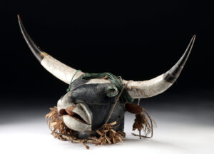 Lot 95a, Auction 4/20/2026: African Bidjogo Wood Dugn'be (Bovine Helmet Mask)