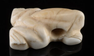Lot 89a, Auction 4/12/2026: Mesopotamian Shell Frog Charm, evaluated by W. Lambert