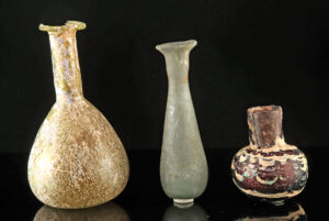 Lot 86a, Auction 4/12/2026: Three Dainty Ancient Roman Glass Vessels