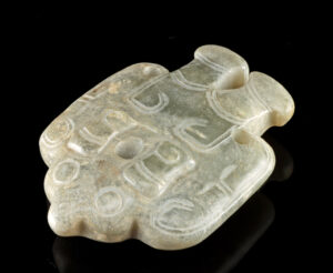 Lot 184a, Auction 4/20/2026: Chinese Nephrite Jade Carving of Avian Figure