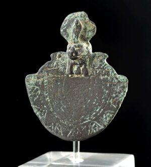 Lot 127a, Auction 4/3/2026: Egyptian Late Dynastic Bronze Aegis Amulet of Bastet