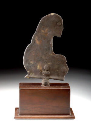 Lot 114c, Auction 4/12/2026: Early Balinese Ritual Kneeling Figure / Shrine Element