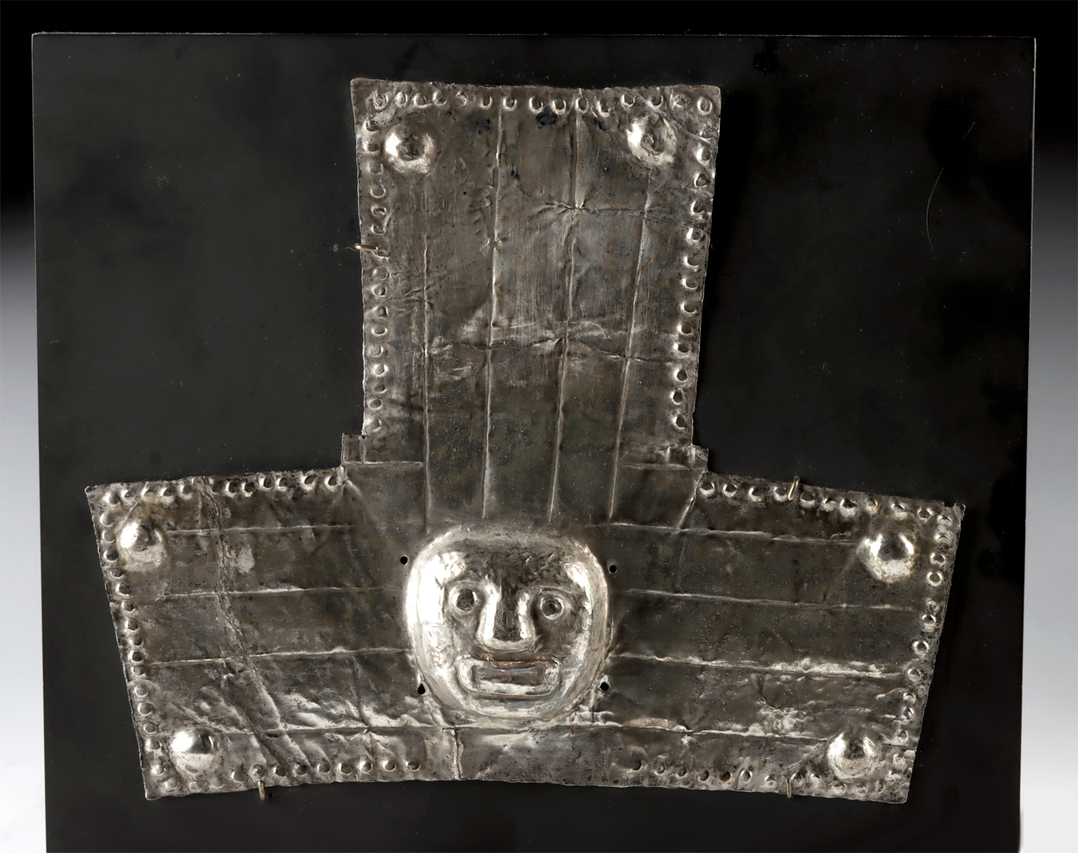 Lot 28, Auction 4/12/2026: Large Chimu Silver Headdress w/ Repousse Deity Head - Image 4