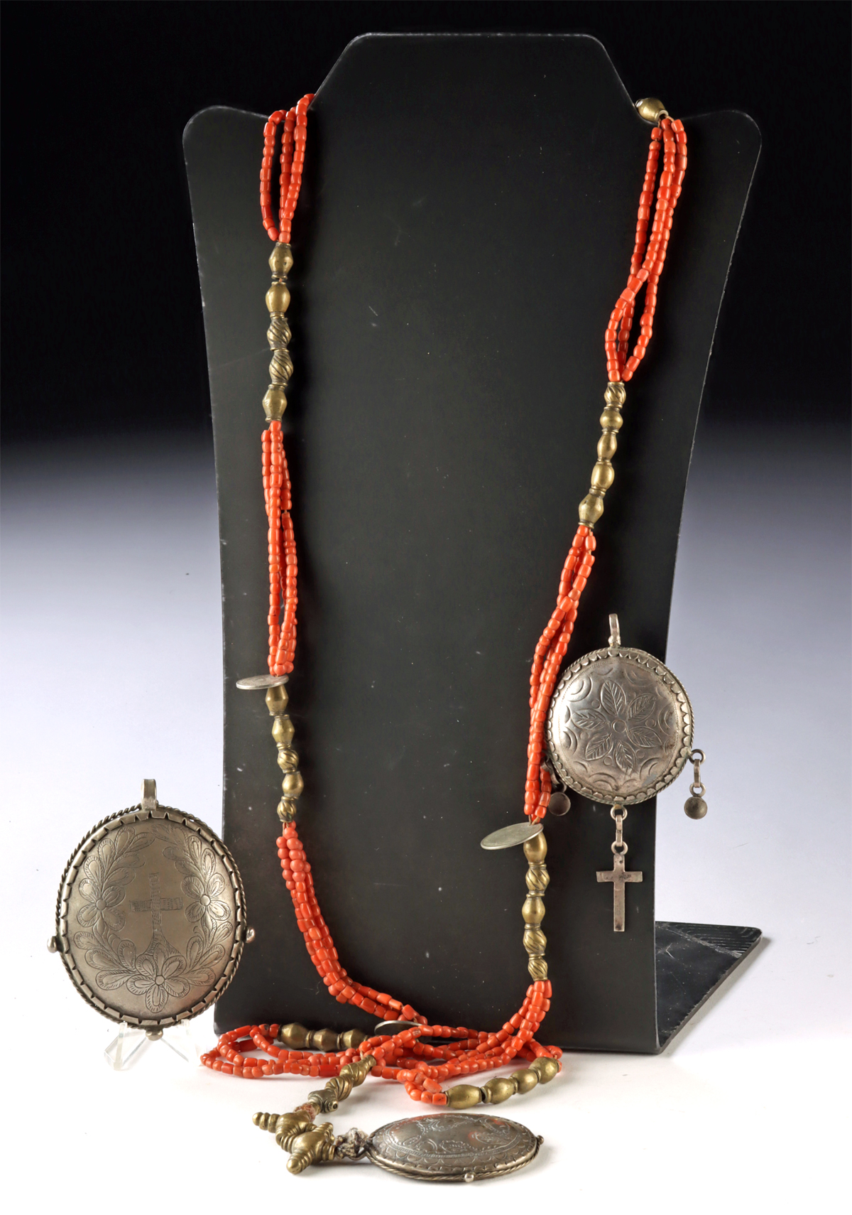 Lot 65f, Auction 4/12/2026: Ecuador Coral Bead Necklace & Silver Religious Pendants - Image 3