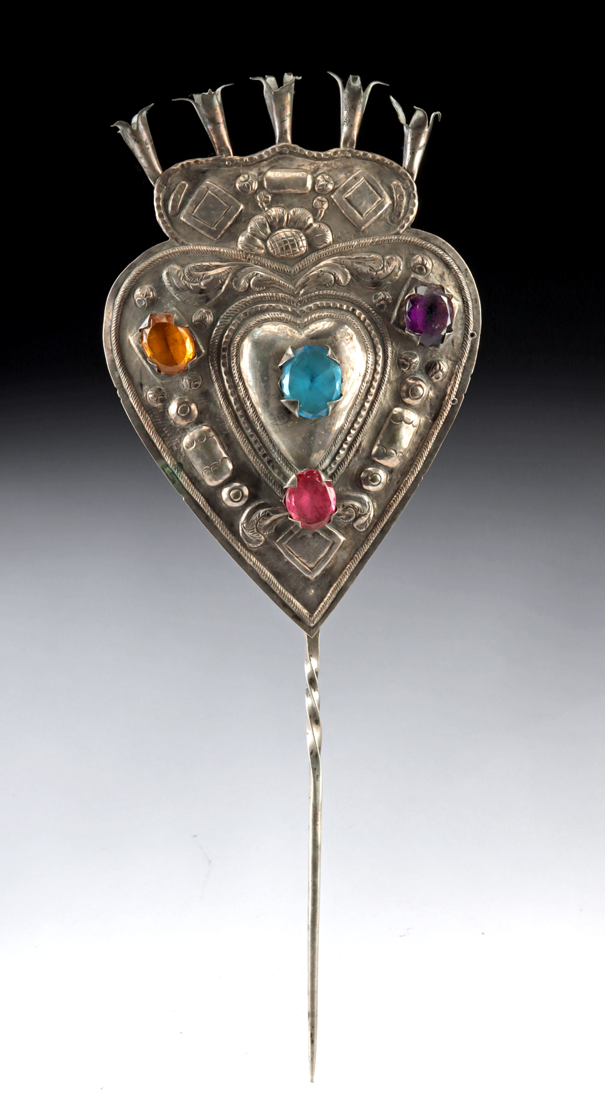 Lot 120, Auction 4/12/2026: Large Bolivian Heart Shaped Silver Tupu w/ Glass Inlays