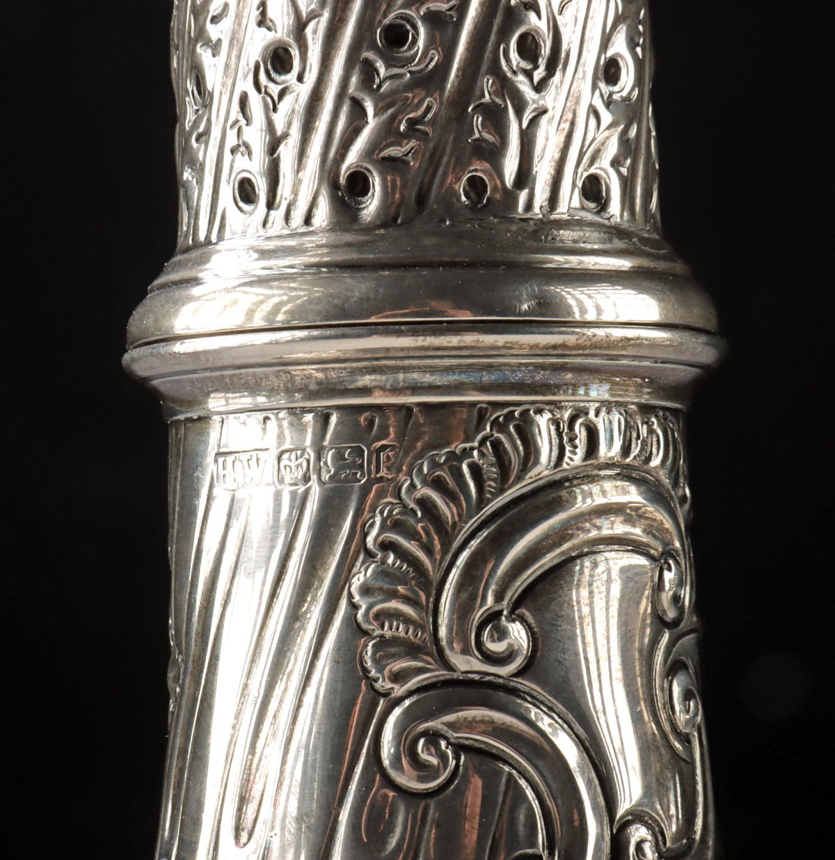 Lot 146, Auction 4/12/2026: Two Antique English & American Silver Muffineers - Image 4