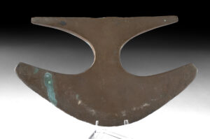 Lot 73b, Auction 4/20/2026: Inca Bronze Tumi - Crescent Blade
