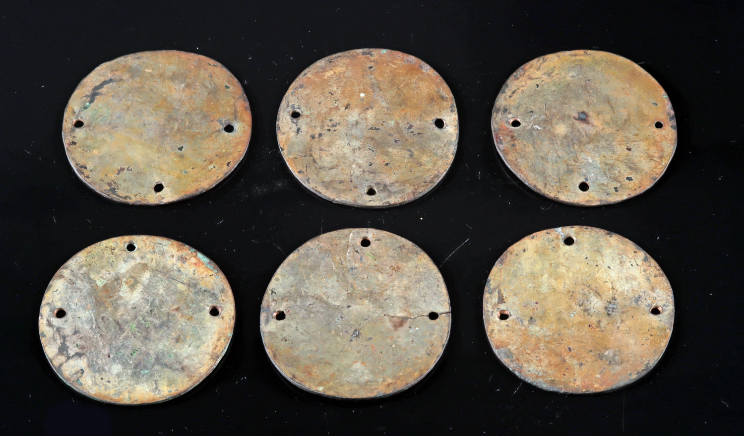 Six Large Chimu Gilt Copper Discs, Regalia Ornaments (Auction 2026-06-05, Lot 79) - Image 3