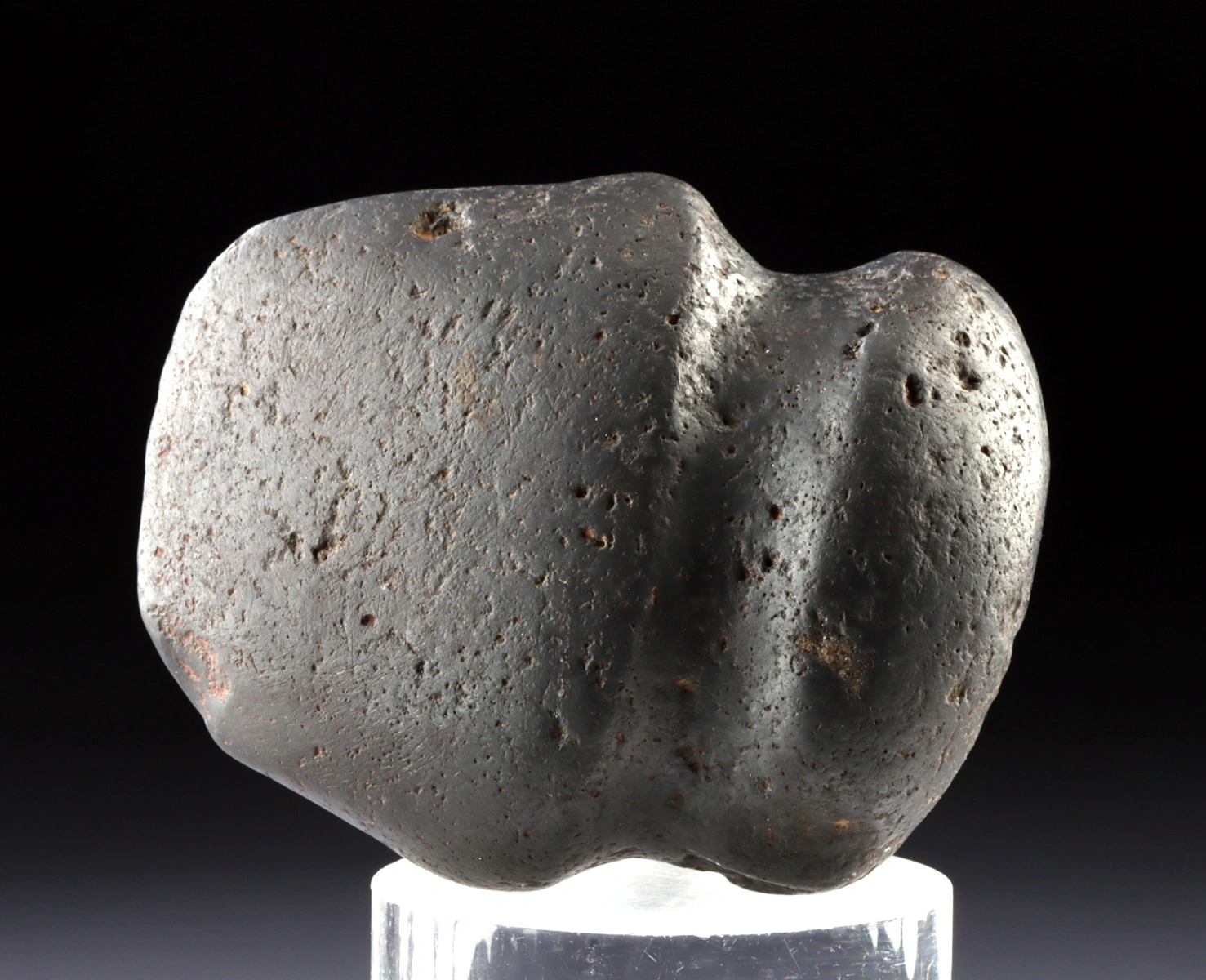 Woodland Hematite Full Grooved Axe Head (Auction 2026-06-05, Lot 110)