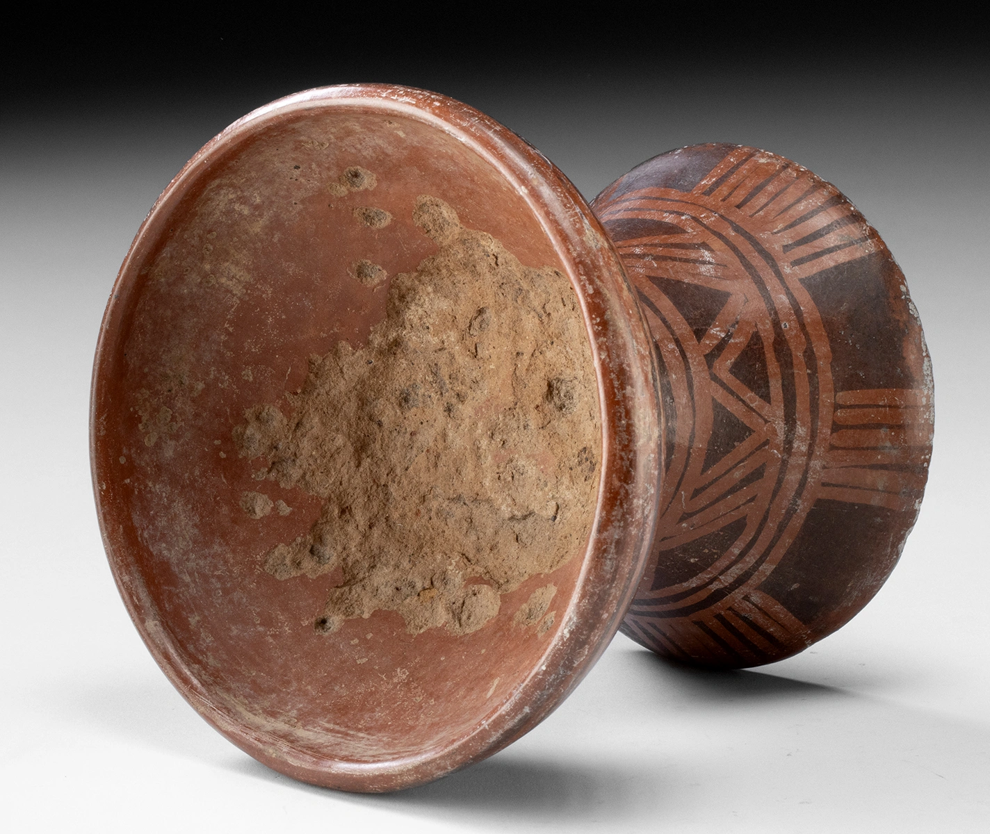 Narino Highlands Pedestal Bowl, Negative Resist Motifs (Auction 2026-06-05, Lot 80) - Image 3