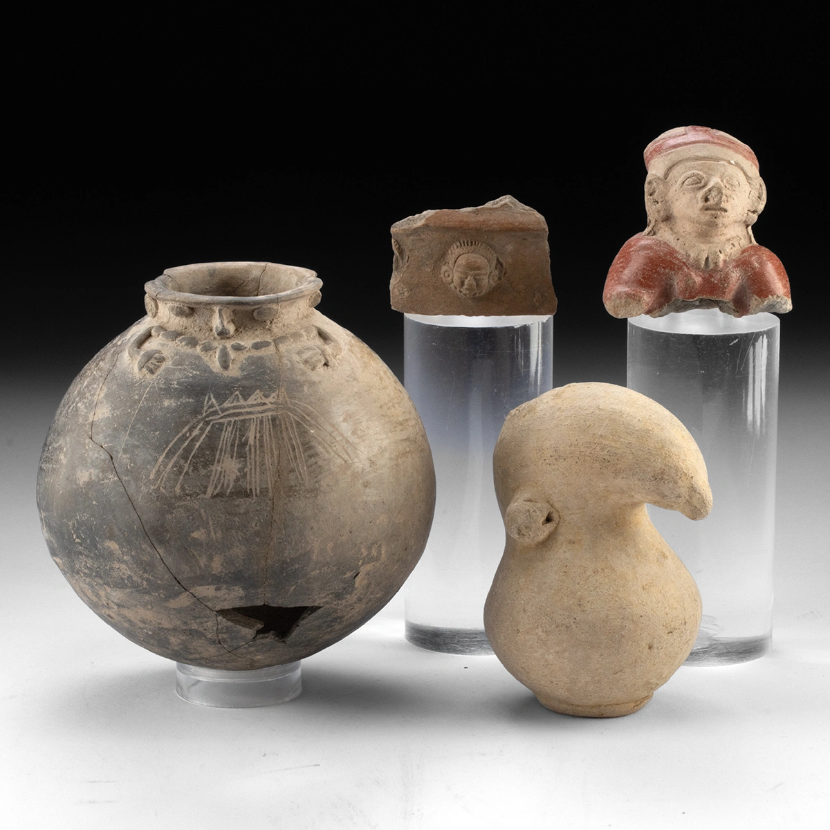 Pre-Columbian Pottery Group - Narino, Jama-Coaque, Bahia & Aztec (Auction 2026-06-05, Lot 66A)