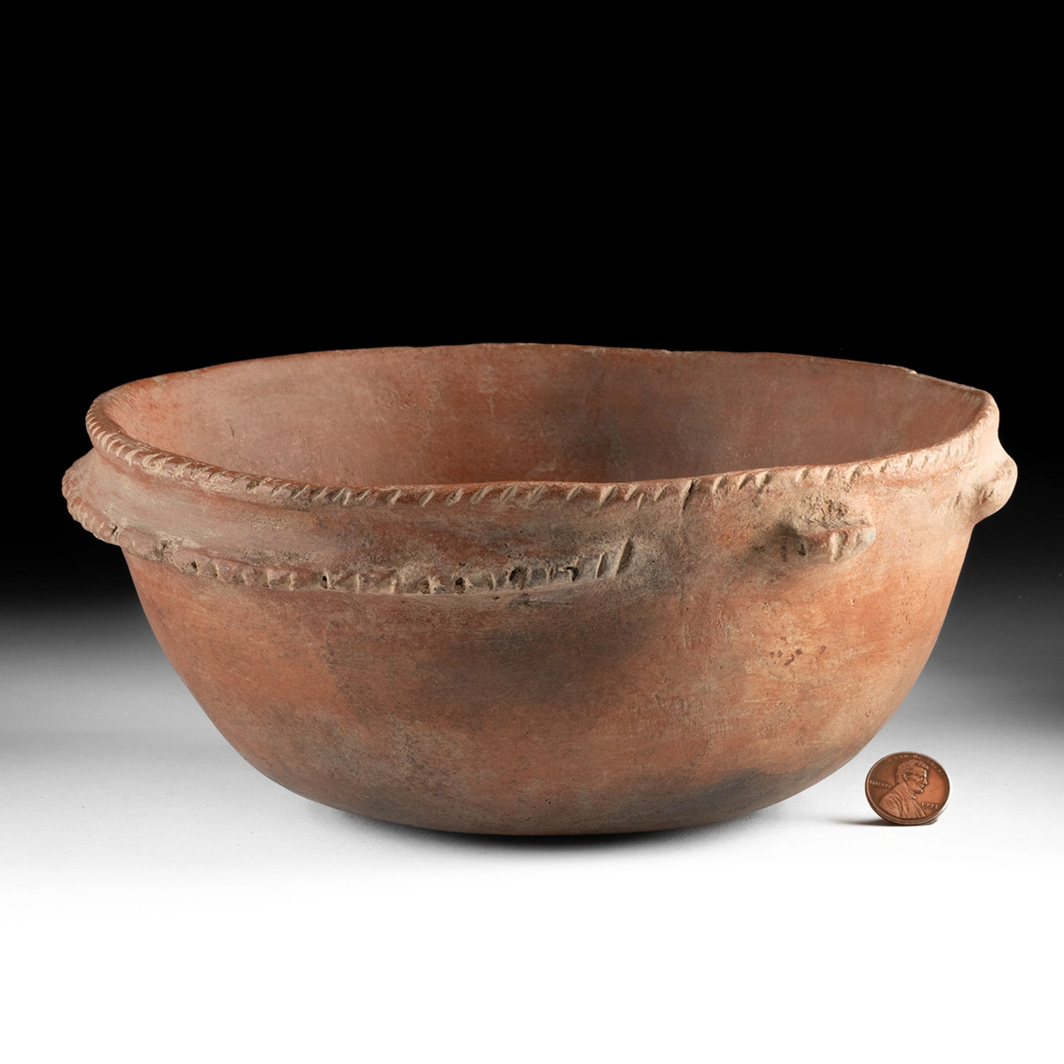Caddo Mississippian Pottery Effigy Bowl with Incised Rim (Auction 2026-06-05, Lot 100) - Image 3