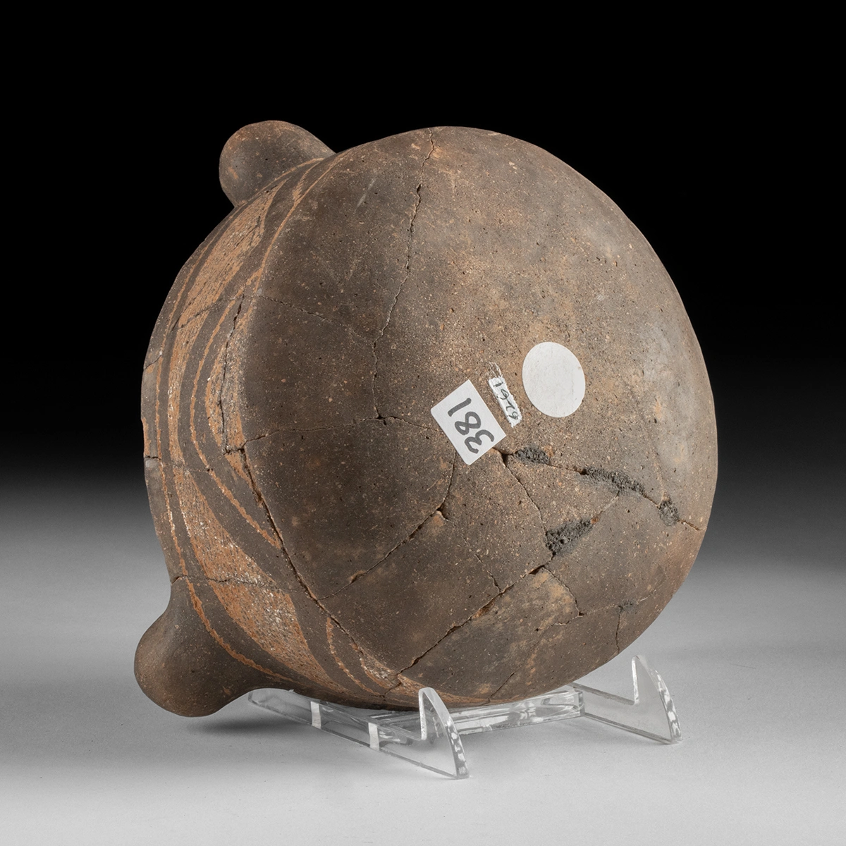 Caddo Engraved Pottery Bowl with Tri-Lug Rim (Auction 2026-06-05, Lot 104) - Image 5